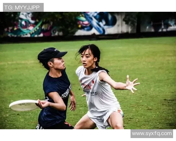 重庆飞盘队的阵地战揭秘：从战术到团队协作的深度解析